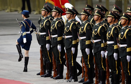 儀仗隊(duì)隊(duì)長(zhǎng)，職責(zé)、角色與SEO優(yōu)化策略探討，儀仗隊(duì)隊(duì)長(zhǎng)職責(zé)與角色及SEO優(yōu)化策略探討
