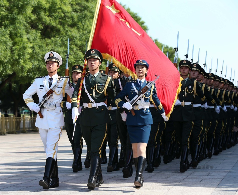 檢閱女兵儀仗隊(duì)，榮耀與力量的展現(xiàn)，檢閱女兵儀仗隊(duì)，榮耀與力量的璀璨瞬間
