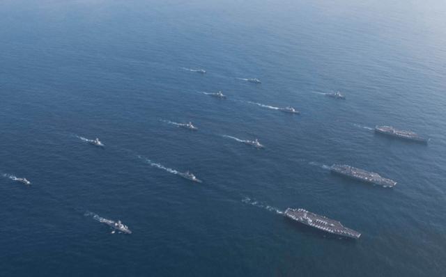 美軍艦穿越海峽，國際水域的航行自由與挑戰(zhàn)，美軍艦穿越海峽，航行自由與國際水域的挑戰(zhàn)