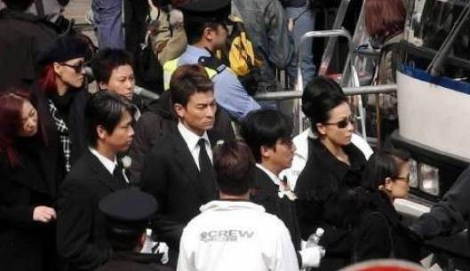 畢福劍追悼會過程回顧，緬懷巨星，致敬傳奇人生，畢福劍追悼會回顧，緬懷巨星，致敬傳奇人生