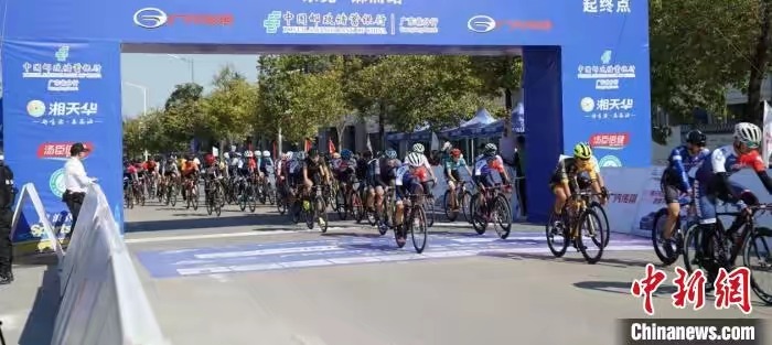 澳門管家婆與百年中澳關(guān)系，深度解析與探討，澳門管家婆與百年中澳關(guān)系深度探討解析