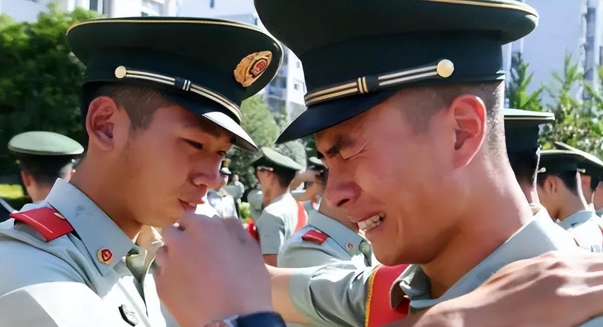 當(dāng)兵報(bào)名2023年上半年，啟程軍旅，實(shí)現(xiàn)英雄夢(mèng)想，2023年上半年報(bào)名參軍，開啟軍旅之旅，實(shí)現(xiàn)英雄夢(mèng)想