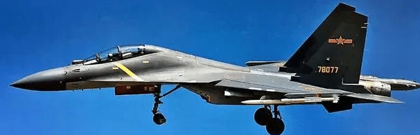 殲11、殲15與殲16，三代戰(zhàn)機身不一樣，展現(xiàn)中國航空工業(yè)的輝煌成就，殲11、殲15與殲16，展現(xiàn)中國航空工業(yè)的輝煌成就，三代戰(zhàn)機身的獨特風采