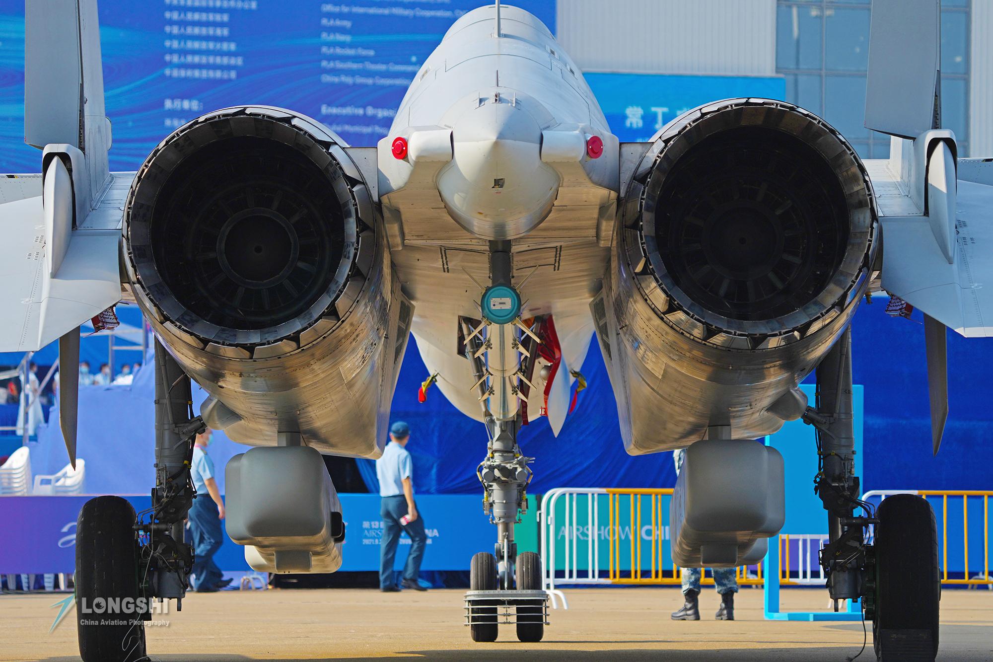 揭秘殲-16D電子戰(zhàn)飛機(jī)，空中電子戰(zhàn)領(lǐng)域的嶄新里程碑，揭秘殲-16D電子戰(zhàn)飛機(jī)，空中電子戰(zhàn)領(lǐng)域的全新里程碑