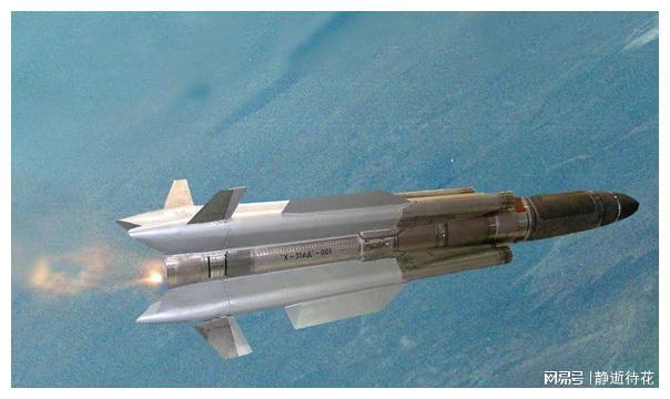 一枚鷹擊21能否擊沉航母？深度解析反艦導彈與航母的對抗實力，鷹擊21能否擊沉航母？反艦導彈與航母對抗實力深度解析