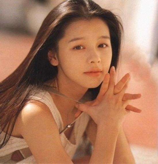 殲15與殲16戰(zhàn)斗機的區(qū)別，技術(shù)細節(jié)與性能對比，殲15與殲16戰(zhàn)斗機技術(shù)細節(jié)與性能對比解析