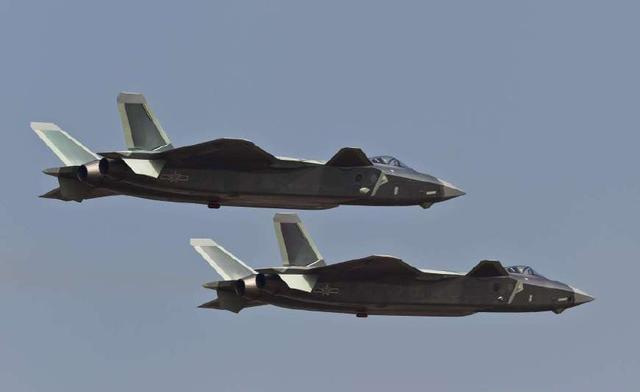 殲-20飛行速度，揭秘中國新一代隱身戰(zhàn)斗機的速度與性能，揭秘殲-20隱身戰(zhàn)斗機的速度與性能，中國新一代戰(zhàn)斗機的飛行速度探索