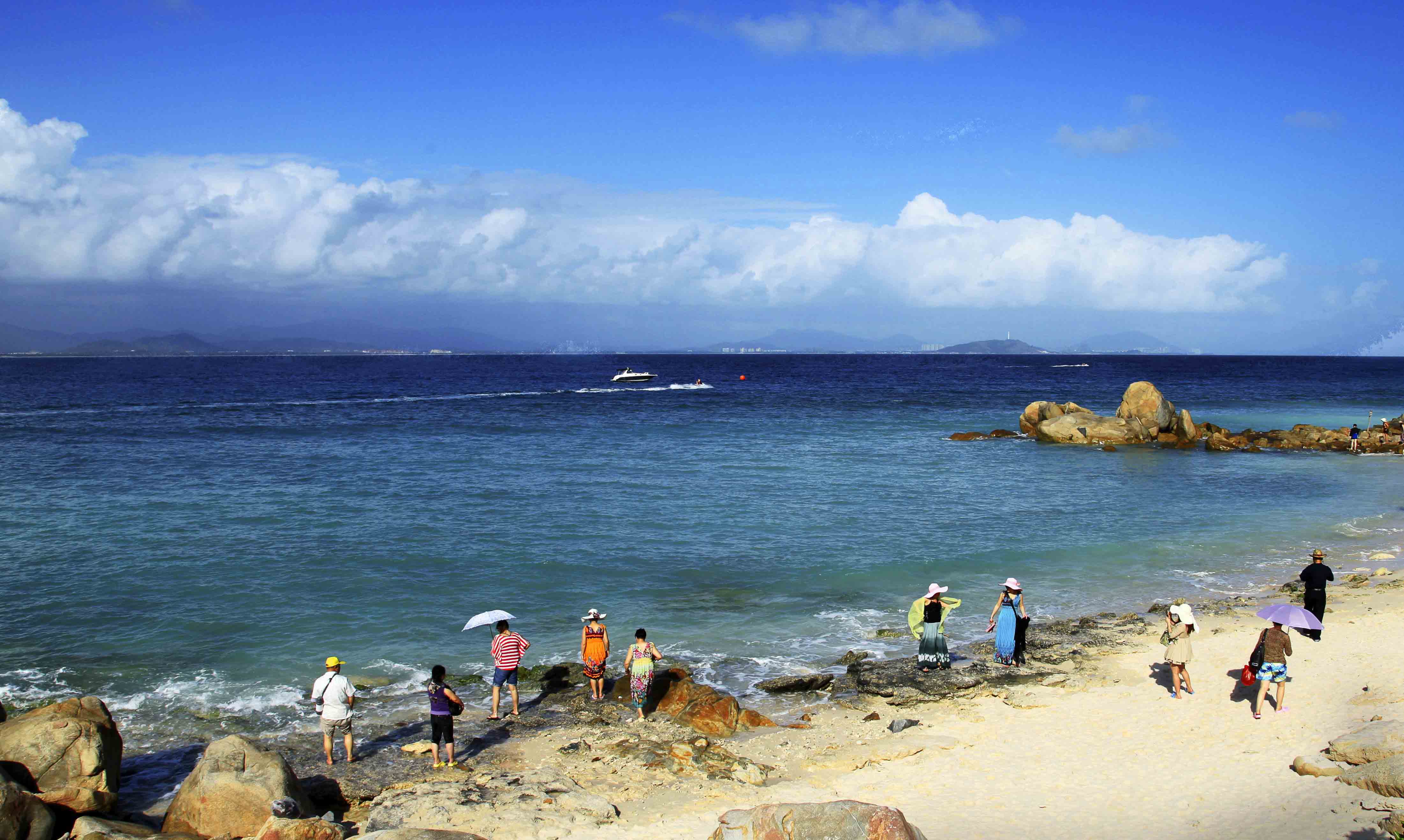 三亞海景圖片真實，探索美麗的海濱風(fēng)光，三亞海景真實探索，醉美海濱風(fēng)光的魅力之旅