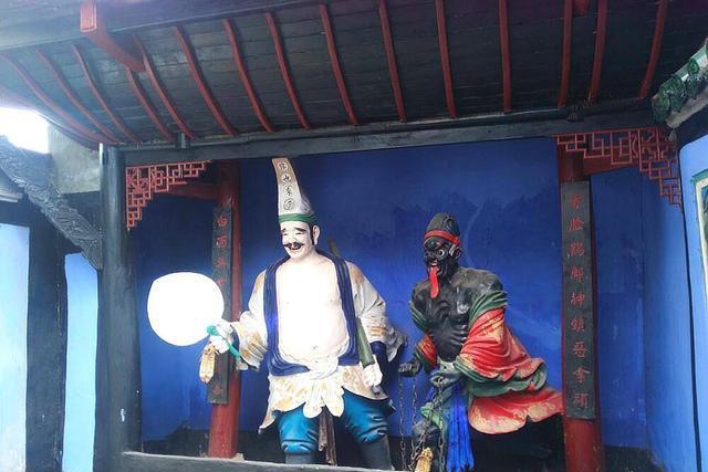 豐都鬼城最恐怖的地方，探尋神秘莫測的靈異勝地，豐都鬼城最神秘莫測的靈異勝地探險之旅揭秘恐怖之處