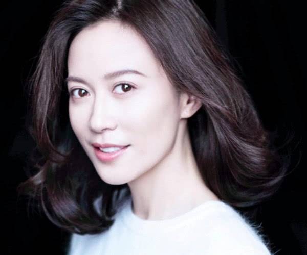 揭秘有緋聞的女演員明星的世界，揭秘緋聞女星的世界