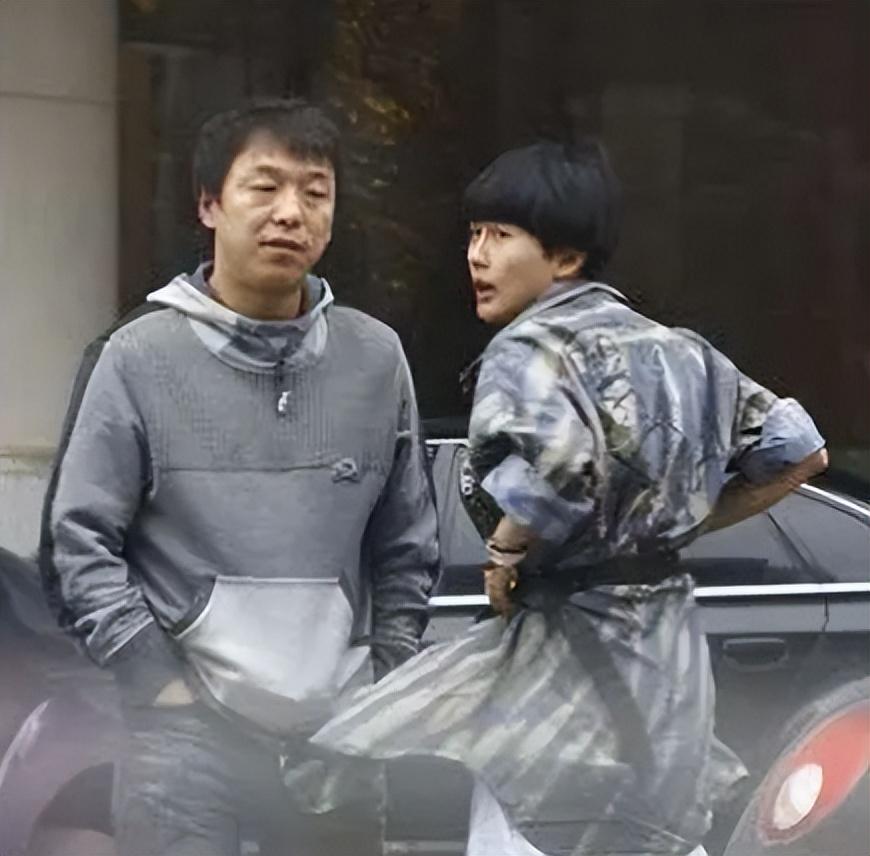 黃渤老婆的個(gè)人資料，揭秘背后的神秘面紗，黃渤老婆神秘面紗揭秘，個(gè)人資料顯示其非凡魅力