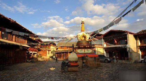 重慶當(dāng)?shù)芈糜螆F一日游，探索山城的魅力之旅，重慶一日游旅游團，探尋山城魅力之旅