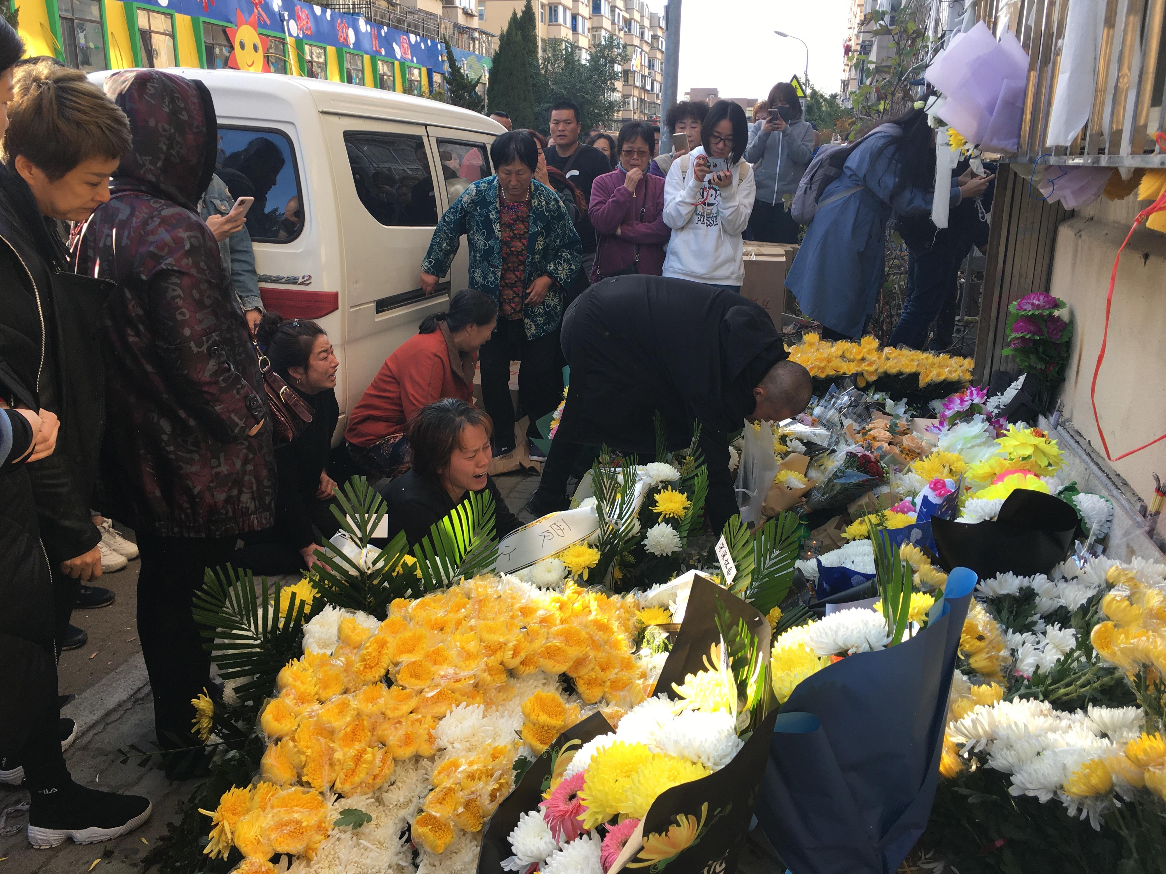 殲-10女飛行員英勇犧牲，永恒致敬她的遺志，殲-10女飛行員英勇犧牲，永恒致敬，傳承英雄遺志