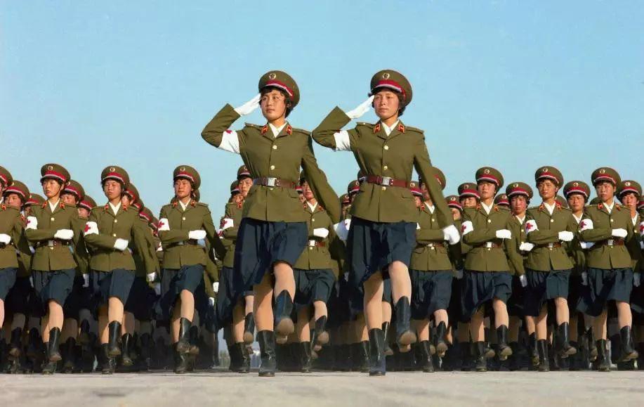 中國(guó)女兵，力量與榮耀的象征，中國(guó)女兵，力量與榮耀的璀璨象征