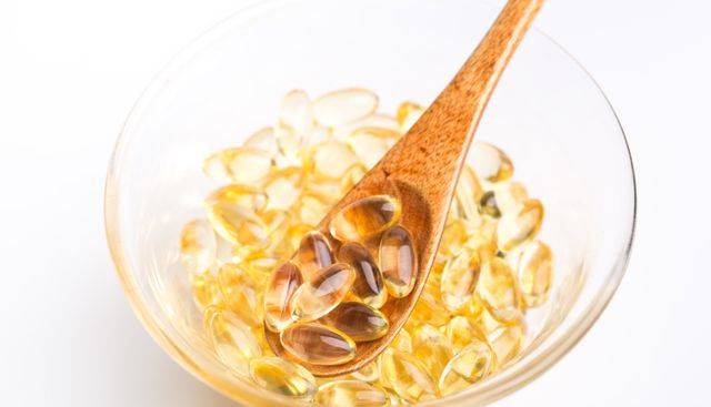 女性一天吃一粒維生素E，益處、注意事項(xiàng)與最佳實(shí)踐，女性每日一粒維生素E，益處、注意事項(xiàng)與最佳實(shí)踐指南